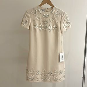 NWT Cream Valentino Mini Dress. Pockets, Sequence.  Size 36